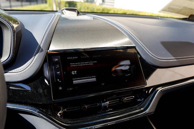 2025 Aston Martin DBX 707