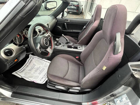 2011 Mazda MX-5 Miata Touring