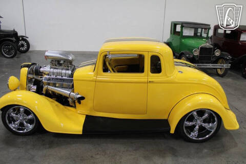 1933 Plymouth 5 Window
