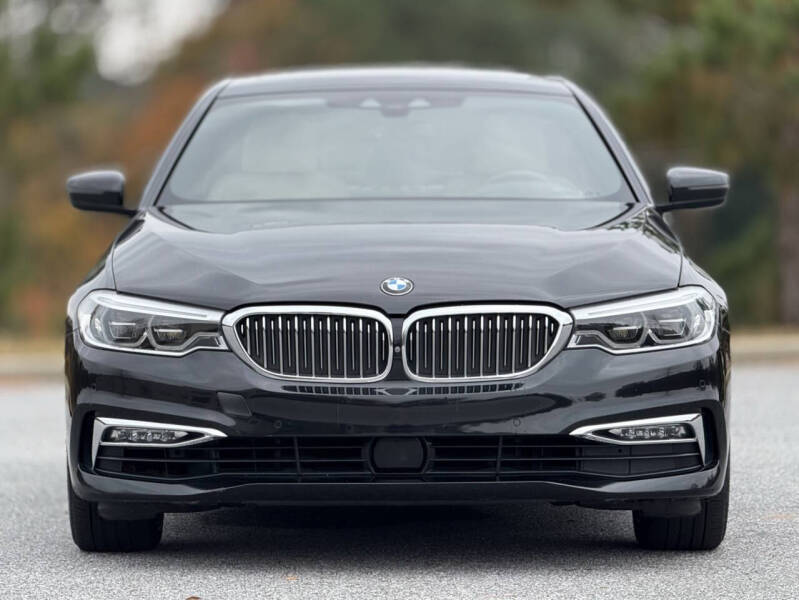 2018 BMW 5 Series 540i