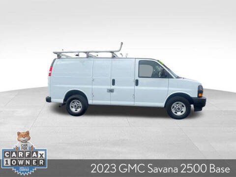 2023 GMC Savana 2500