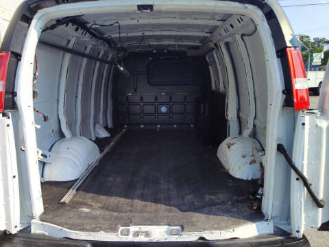 2021 Chevrolet Express 2500