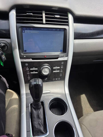 2013 Ford Edge SE