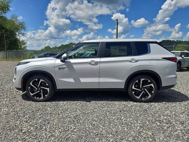 2025 Mitsubishi Outlander PHEV SE