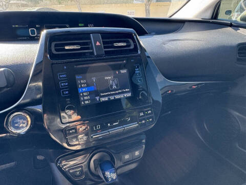 2016 Toyota Prius Two