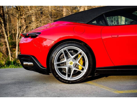 2025 Ferrari Roma Spider