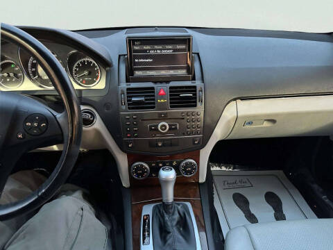 2011 Mercedes-Benz C-Class C 300 Luxury 4MATIC