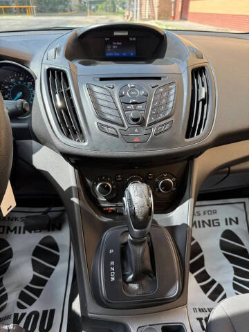 2016 Ford Escape S
