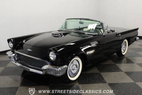 1957 Ford Thunderbird
