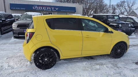 2016 Chevrolet Sonic LT Auto