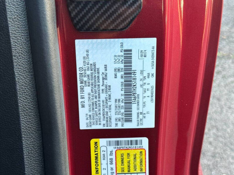 2019 Ford Mustang EcoBoost