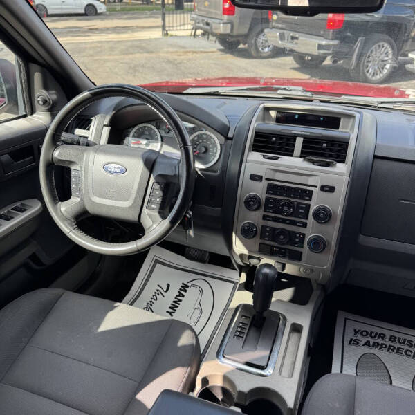 2011 Ford Escape XLT