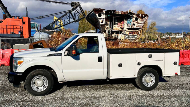 2015 Ford F-350 Super Duty XL