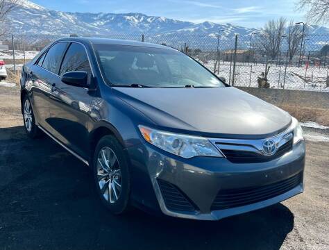2013 Toyota Camry Hybrid for sale at The Car-Mart in Bountiful UT