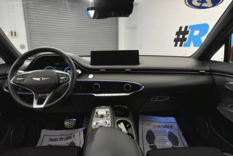 2023 Genesis GV70 2.5T Standard