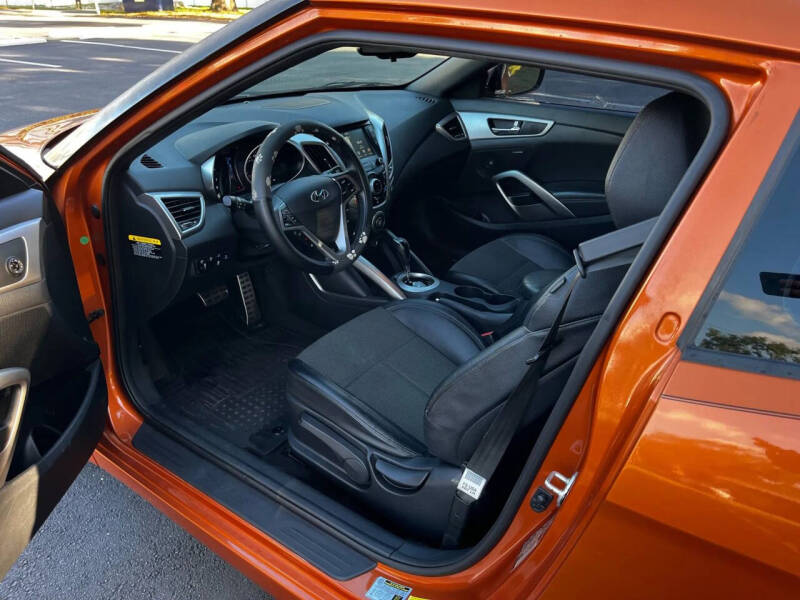 2016 Hyundai Veloster