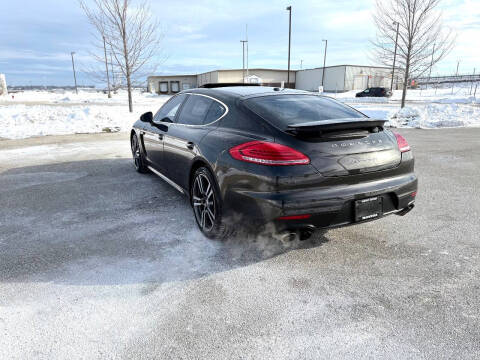 2014 Porsche Panamera 4S Executive