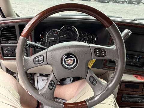 2005 Cadillac Escalade