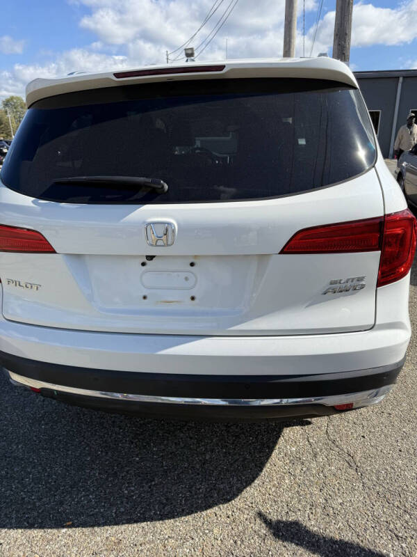 2017 Honda Pilot Elite