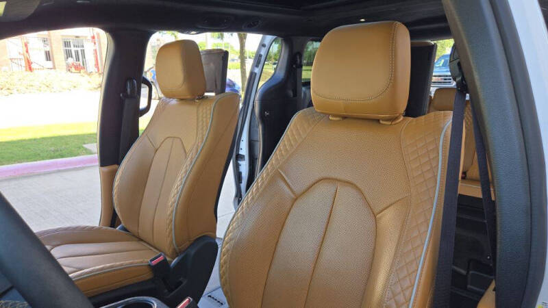 2022 Chrysler Pacifica Pinnacle