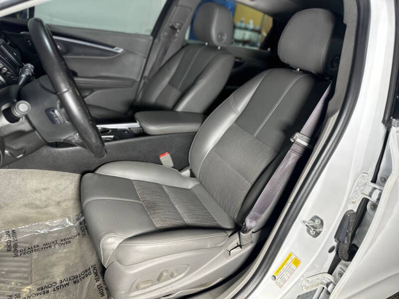 2017 Chevrolet Impala LT