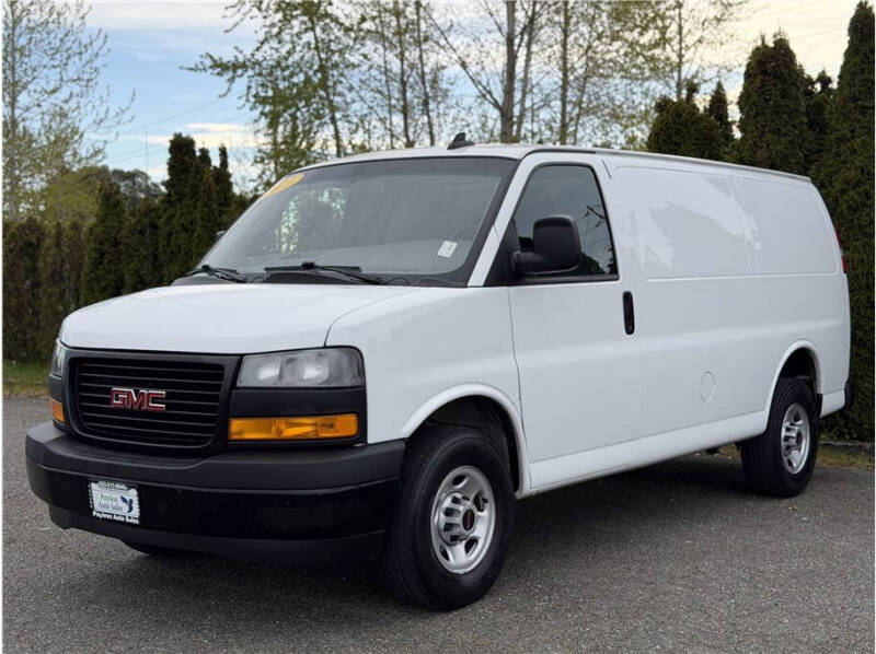2023 GMC Savana 2500