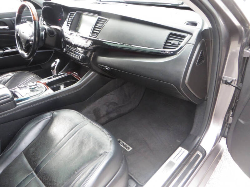 2016 Kia K900 Luxury V6