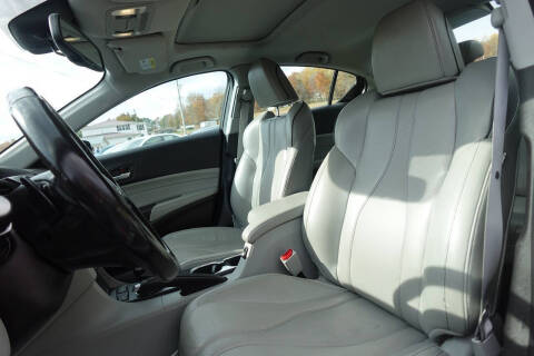 2019 Acura ILX w/Premium