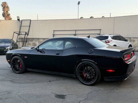 2016 Dodge Challenger SRT 392