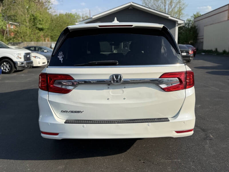 2019 Honda Odyssey Elite