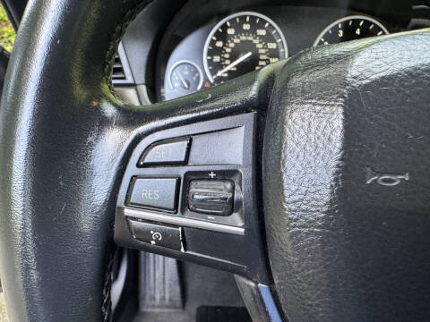 2015 BMW 5 Series 528i