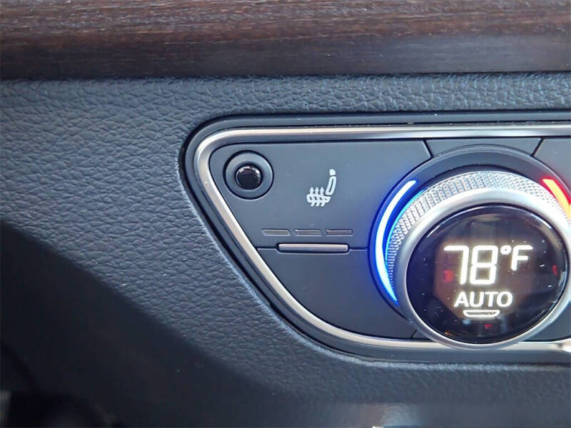 2024 Audi Q5 e quattro S line Premium 55 TFSI