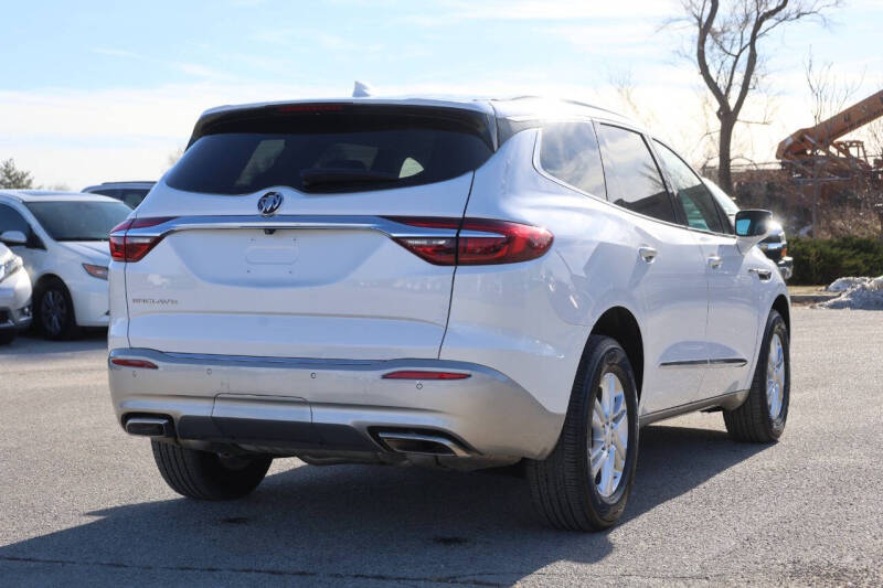 2021 Buick Enclave Essence