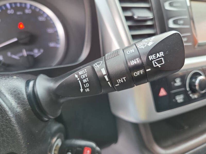 2017 Toyota Highlander LE