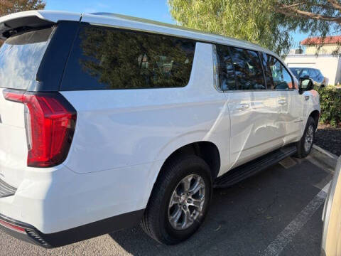 2022 GMC Yukon XL SLE