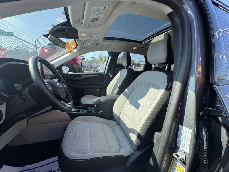 2023 Ford Escape Active