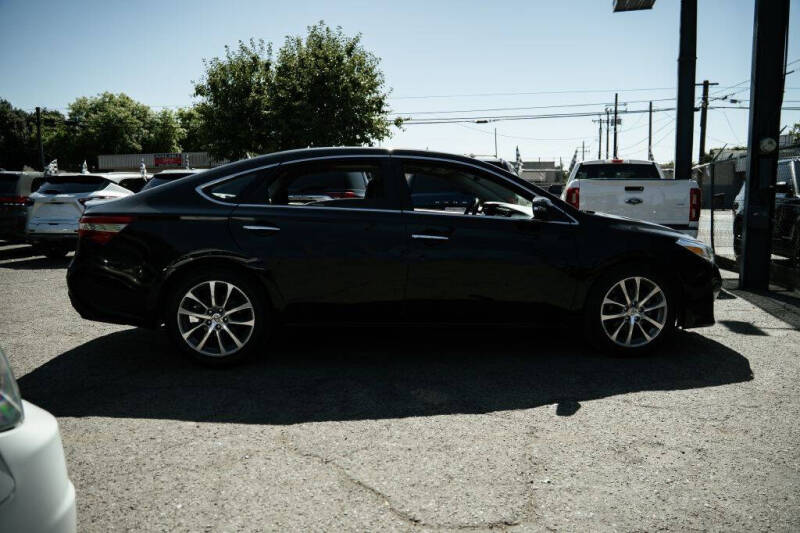 2014 Toyota Avalon