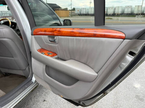 2002 Lexus LS 430