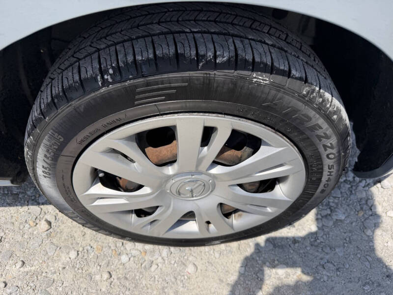 2013 Mazda MAZDA2 Sport