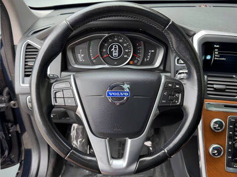 2017 Volvo XC60 T5 Inscription