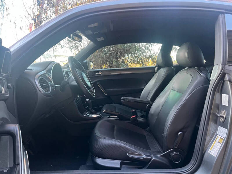 2012 Volkswagen Beetle