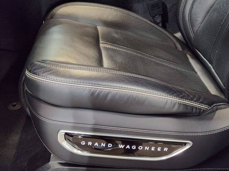 2022 Jeep Grand Wagoneer Series II