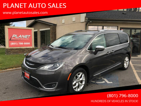 2020 Chrysler Pacifica for sale at PLANET AUTO SALES in Lindon UT