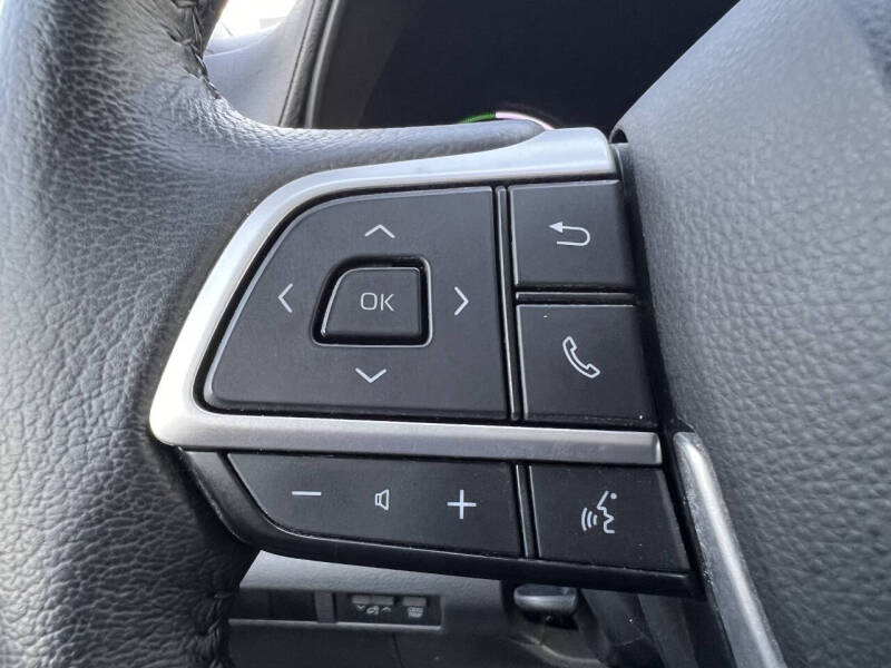 2021 Toyota Sienna XLE 8-Passenger