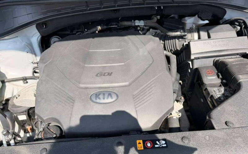 2020 Kia Sorento LX V6