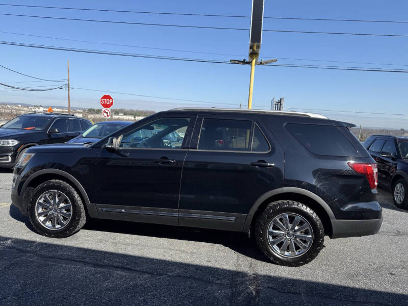 2017 Ford Explorer XLT