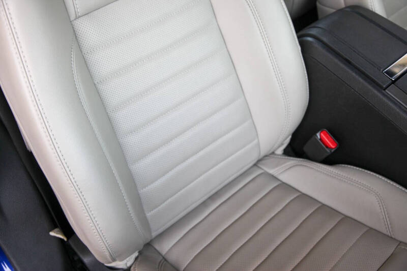2013 Ford Mustang GT Premium