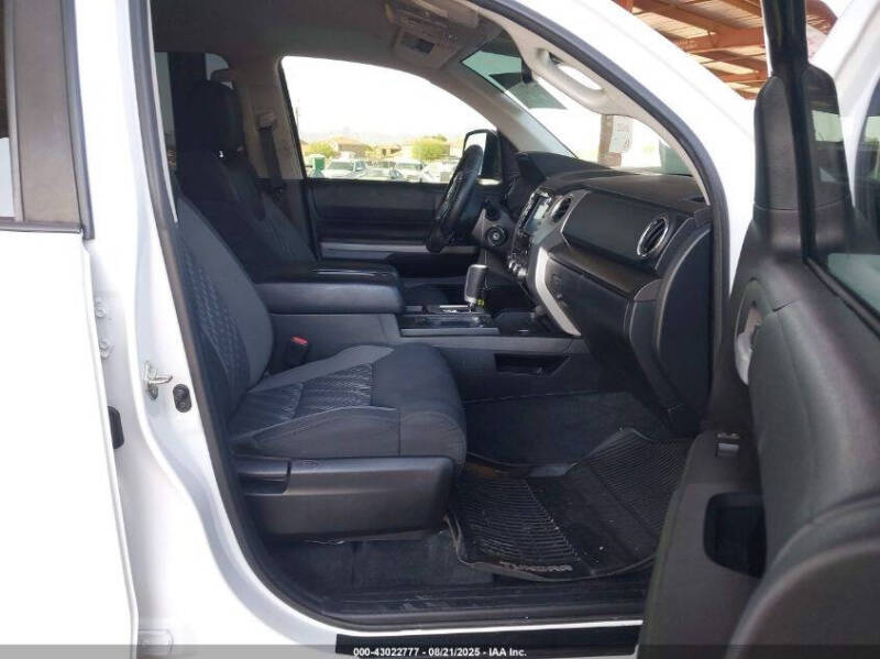 2020 Toyota Tundra SR5