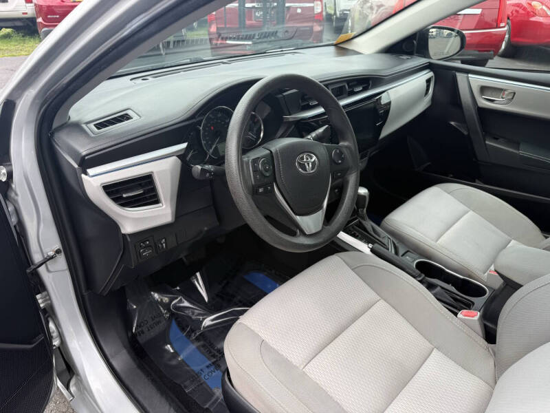 2015 Toyota Corolla LE