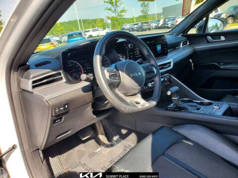 2023 Kia K5